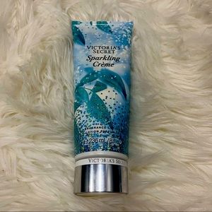 Victoria’s Secret sparkling crème  {8fl oz}